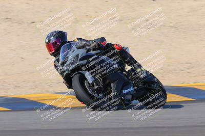 media/Dec-18-2022-SoCal Trackdays (Sun) [[8099a50955]]/Turns 9 and 10 Set 2 (1055am)/